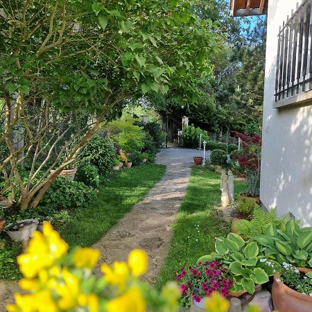 La Citadelle Bed & Breakfast Sainte-Genevieve-les-Gasny Exterior photo